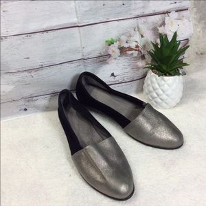 Aerosoles Trendsetter Pewter /Black Flats Sz 9W